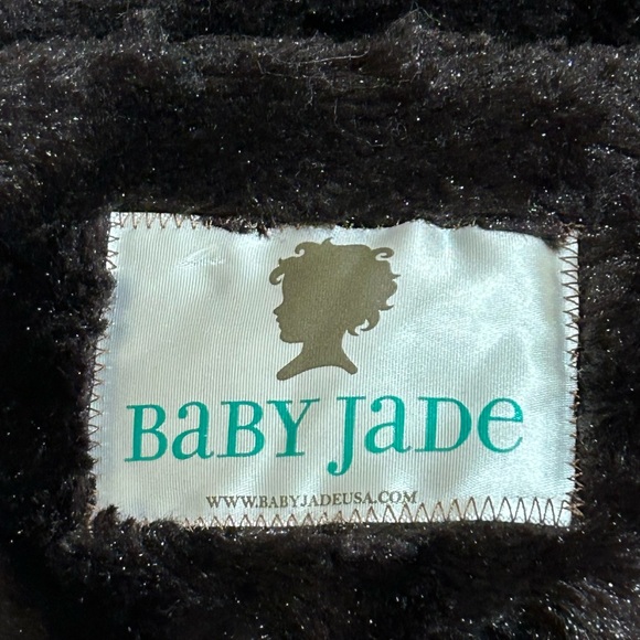 Baby Jade Luxe Cuddle Scarf in “Caviar” - Picture 3 of 3